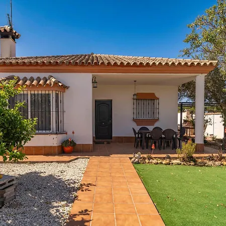 3 Bedroom Cozy In Chiclana De La Fronter Chiclana de la Frontera
