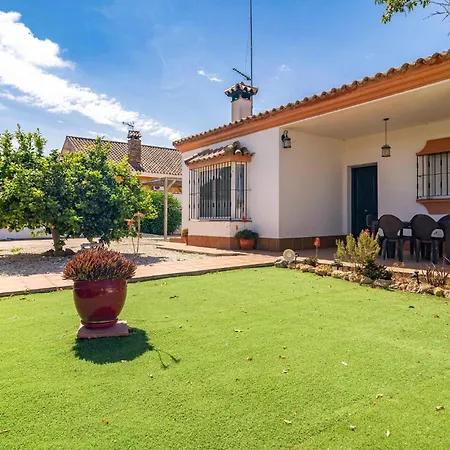 Holiday home 3 Bedroom Cozy In Chiclana De La Fronter Chiclana de la Frontera