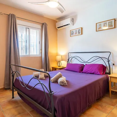 Holiday home 3 Bedroom Cozy In Chiclana De La Fronter