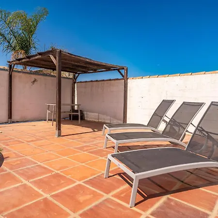 3 Bedroom Cozy In Chiclana De La Fronter Holiday home Chiclana de la Frontera